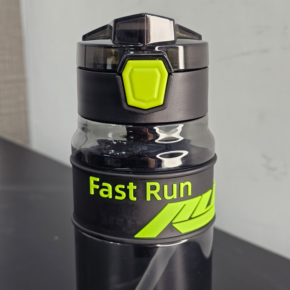 550ml Water Bottle – Lightweight & Durable Everyday Use