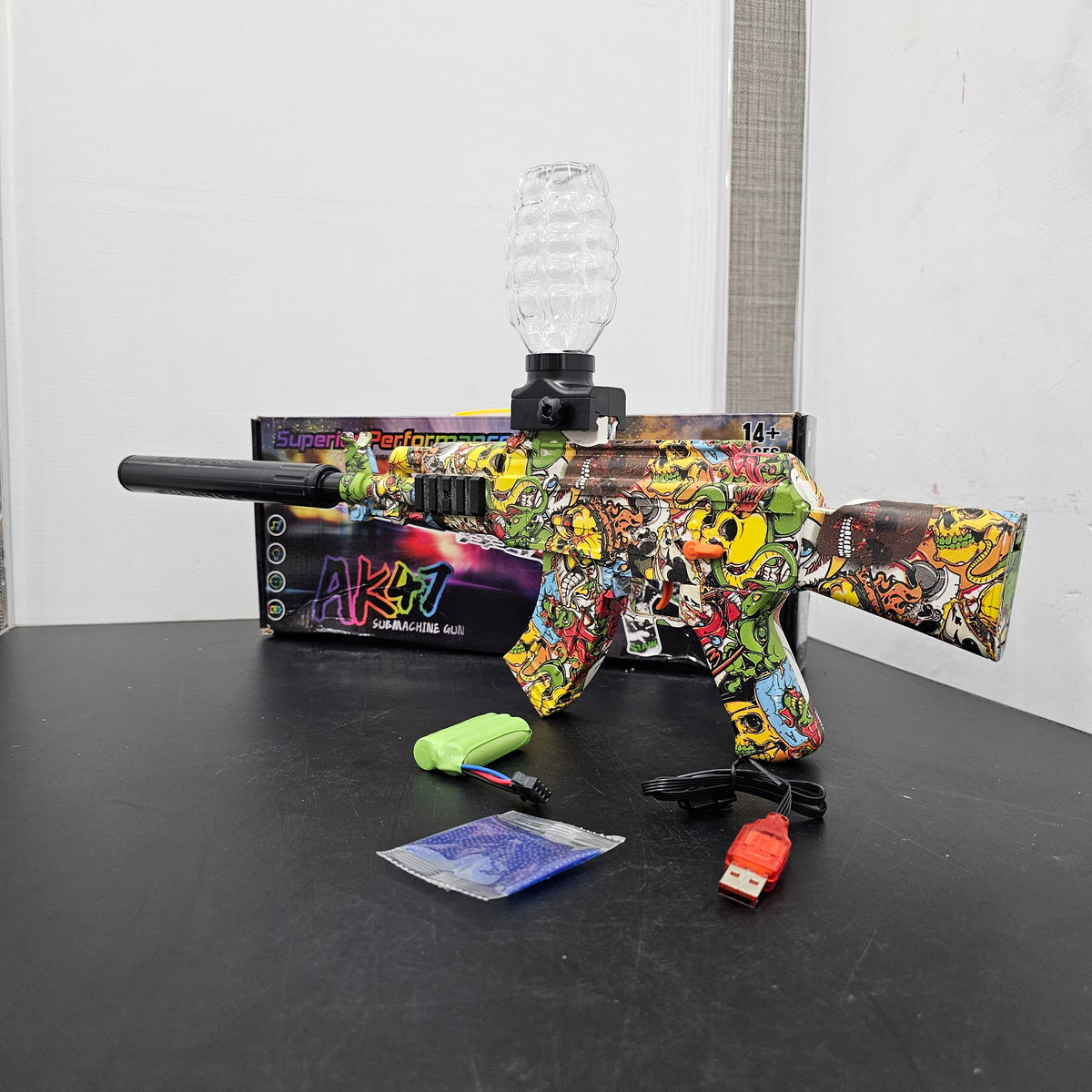 Superior Performance High-Speed Electric Crystal Pellet Gun AK47 Submachine Gun