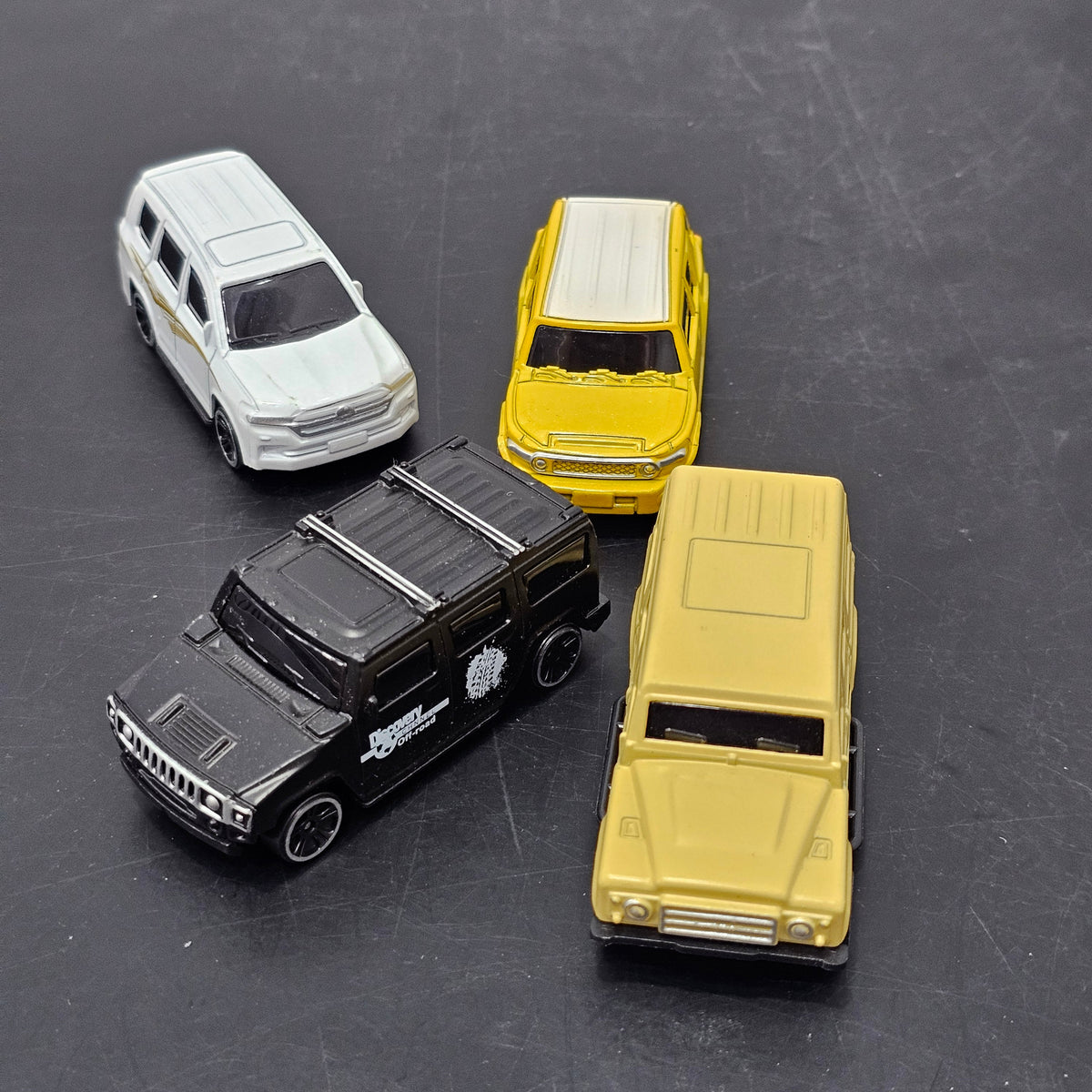 Alloy Model Racing Car – Die-Cast Speed Car Toy for Kids