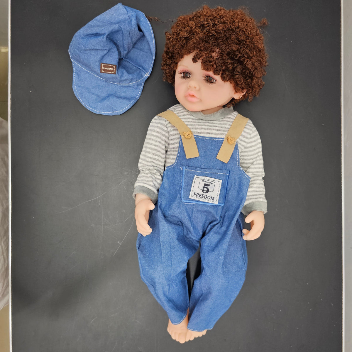 55cm Baby Silicone Doll – Lifelike Real Baby with Accessories