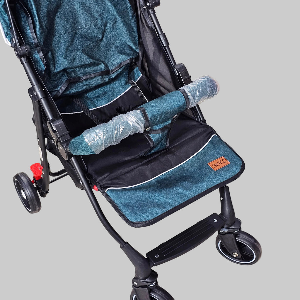 Lightweight Baby Stroller – Foldable with 360° Wheels & Sun Canopy