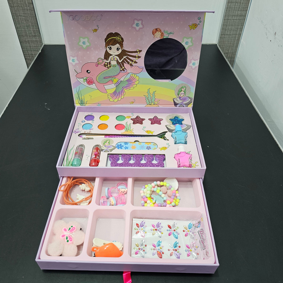Children’s 2 in 1 Makeup & Jewellery Box – Glamour & Fun in One!